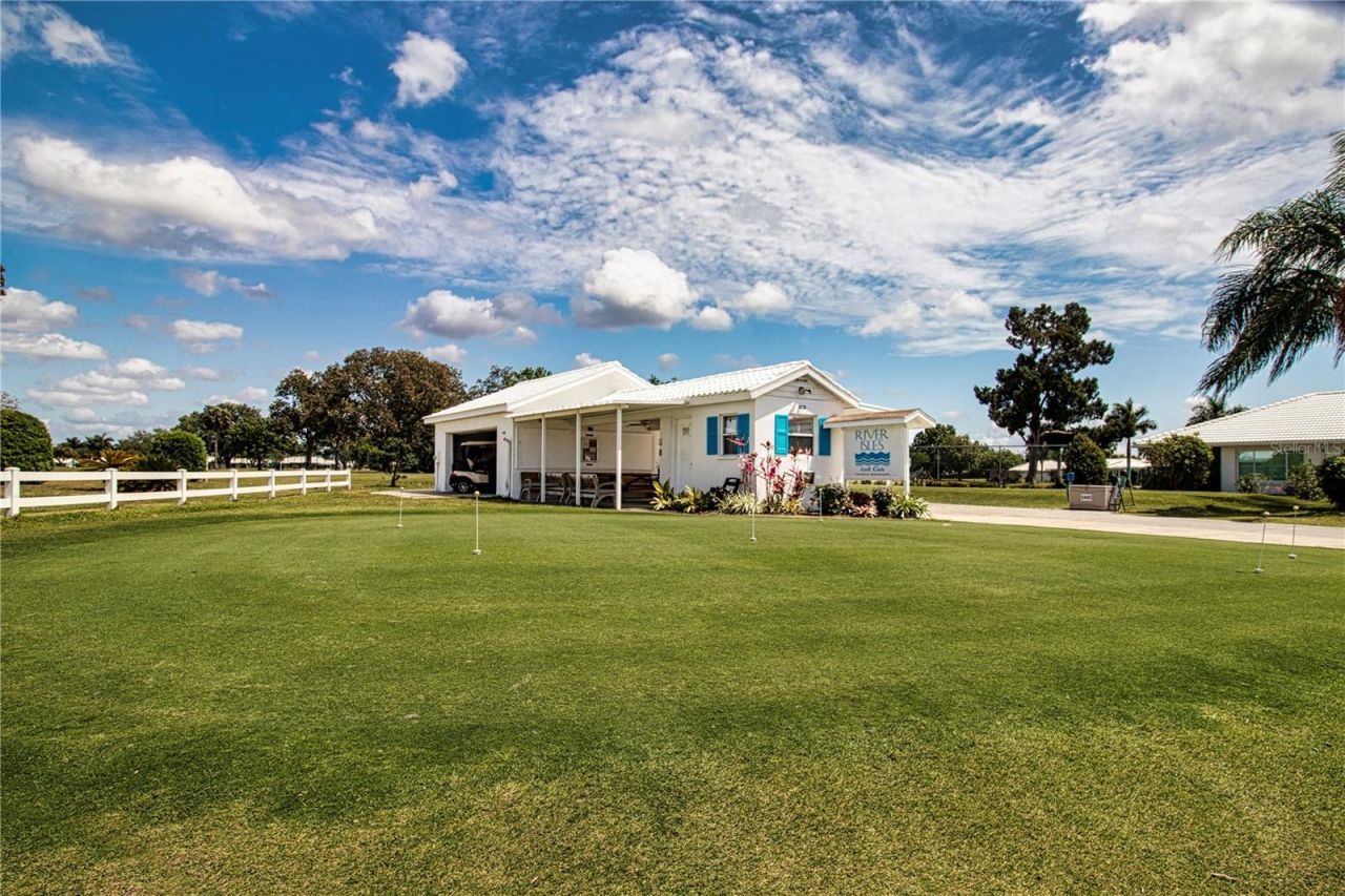 4405 Lakewood Avenue, Bradenton, FL 34208 Photo