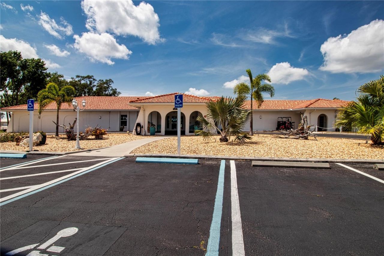 4405 Lakewood Avenue, Bradenton, FL 34208 Photo