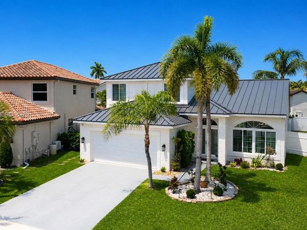 18083 SW 13th St , Pembroke Pines, FL 33029