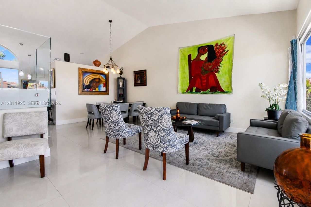 18083 SW 13th St , Pembroke Pines, FL 33029 Photo