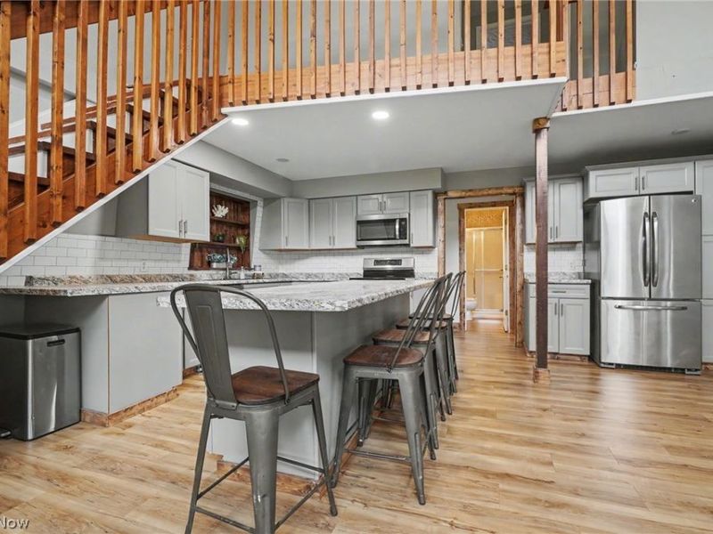 47176 Chippewa Trail, Negley, OH 44441 Photo 9