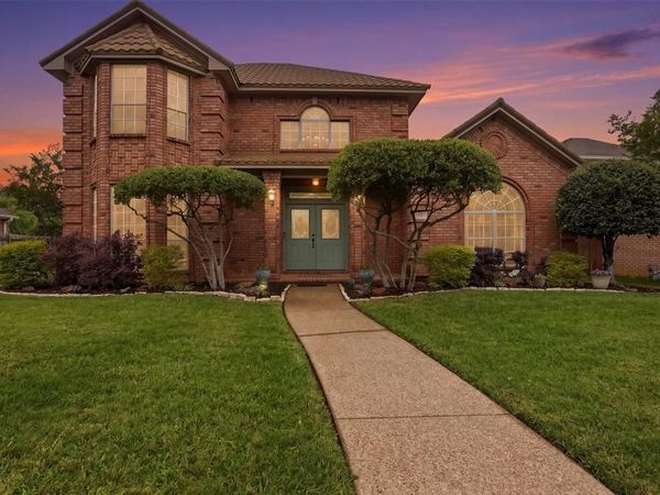 6706 Nantucket Lane, Arlington, TX 76001