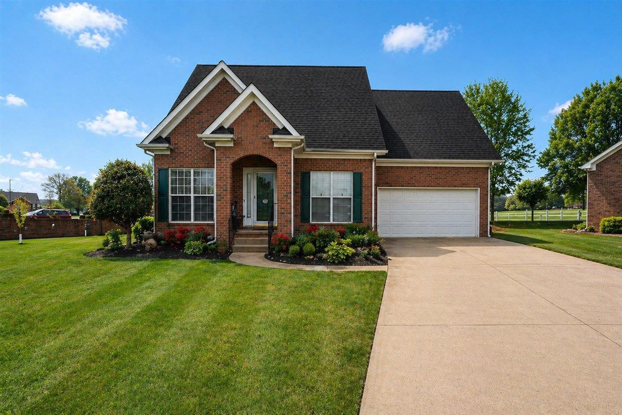 150 Prestwick Court , Bowling Green, KY 42103 Main Photo