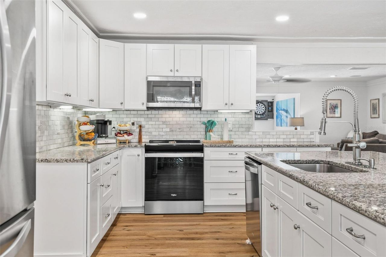 2215 Hibiscus Street, Sarasota, FL 34239 Photo