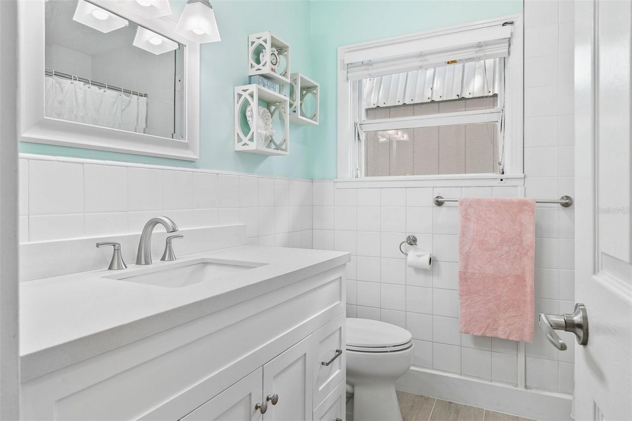 2215 Hibiscus Street, Sarasota, FL 34239 Photo