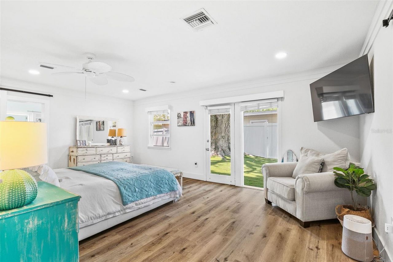 2215 Hibiscus Street, Sarasota, FL 34239 Photo
