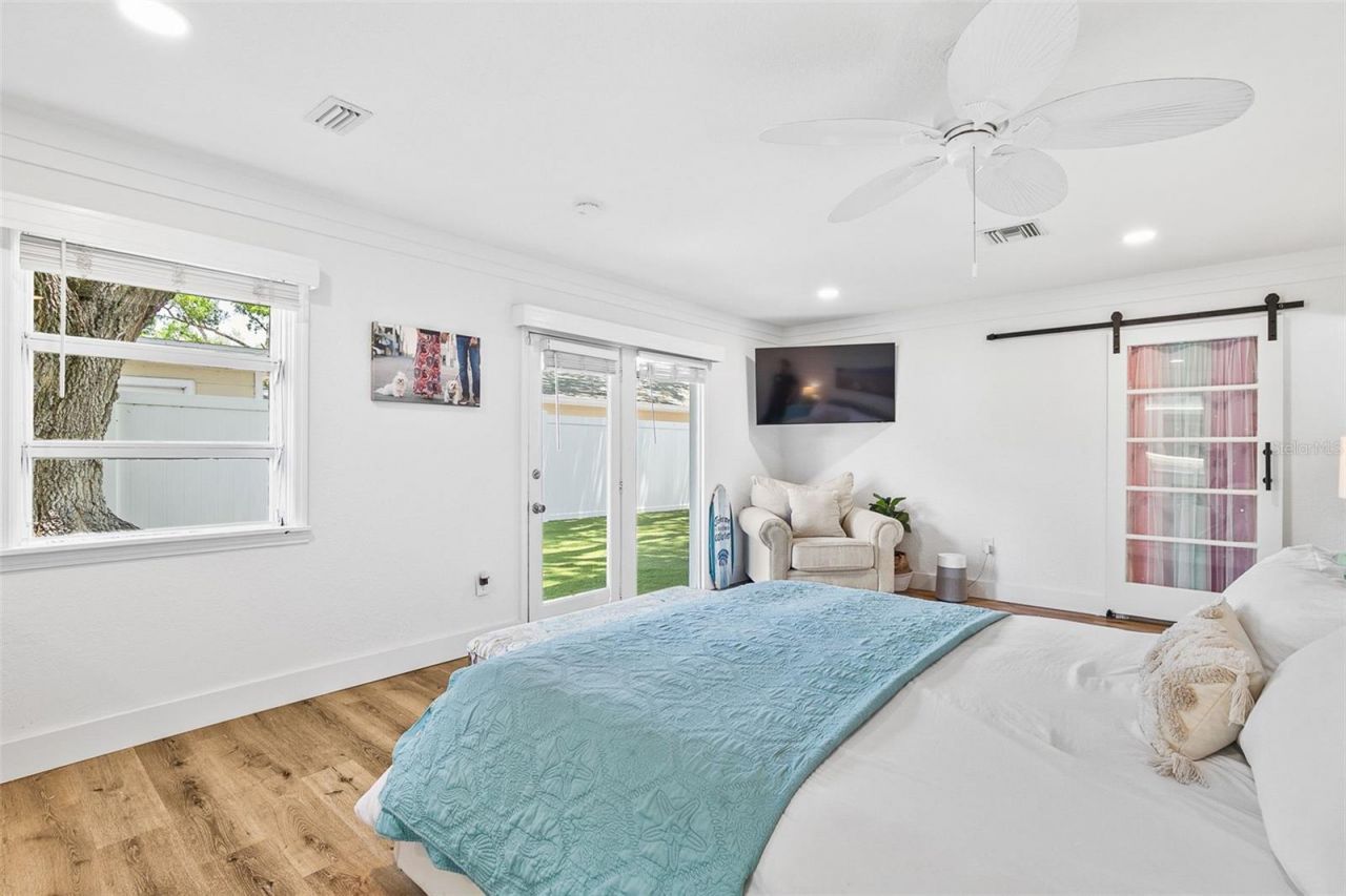 2215 Hibiscus Street, Sarasota, FL 34239 Photo