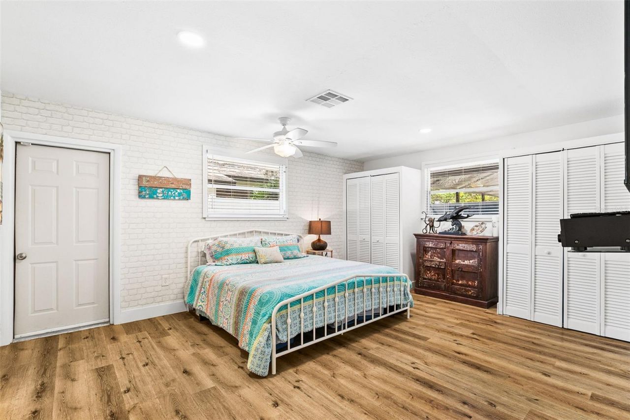 2215 Hibiscus Street, Sarasota, FL 34239 Photo
