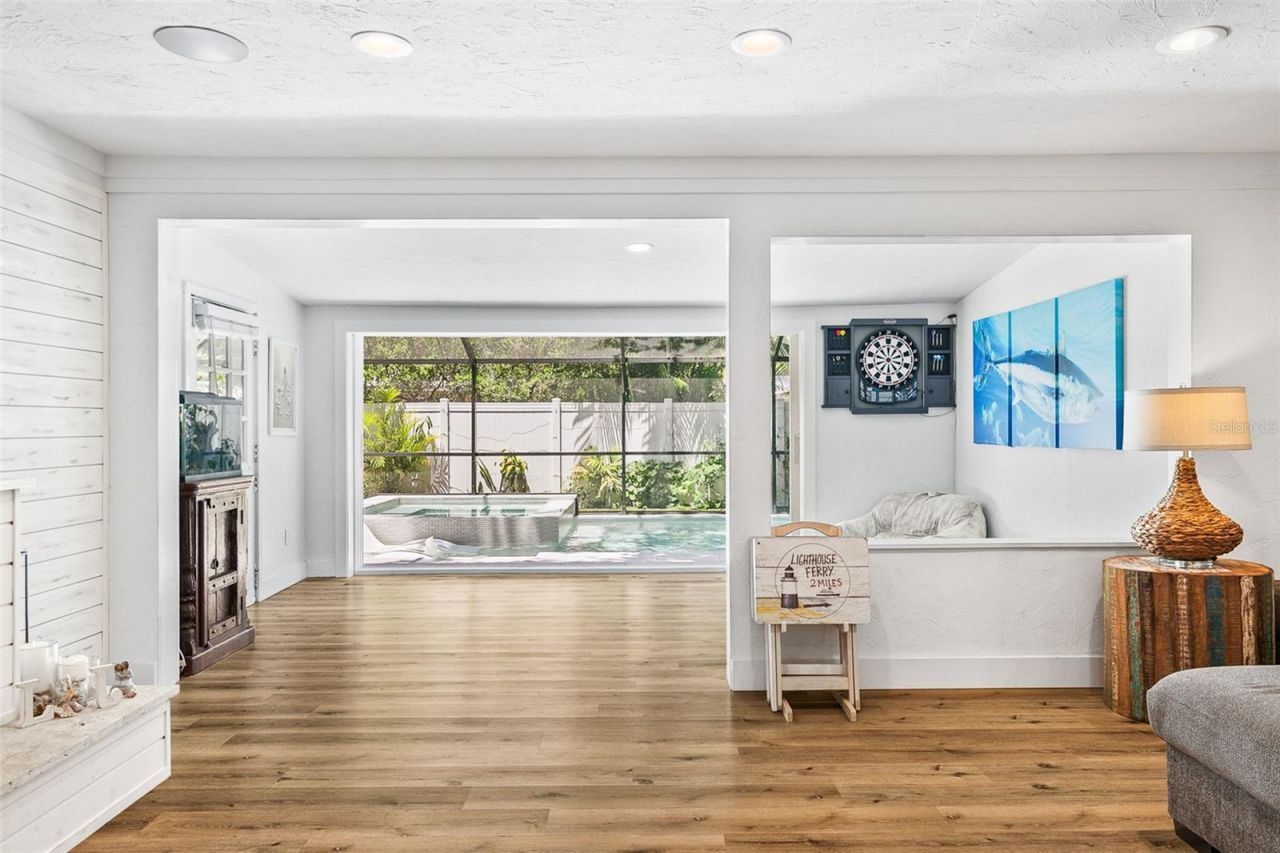 2215 Hibiscus Street, Sarasota, FL 34239 Photo