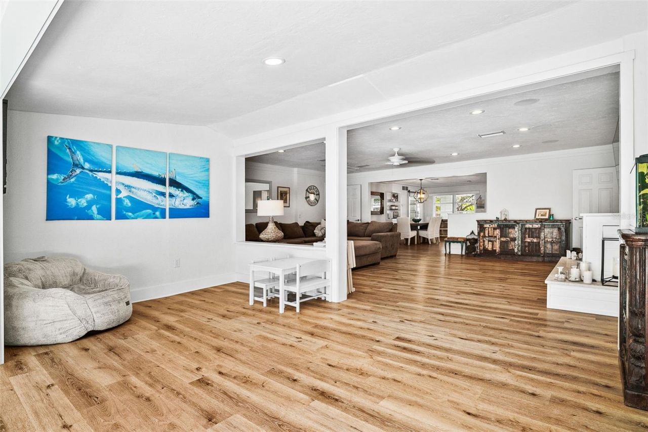2215 Hibiscus Street, Sarasota, FL 34239 Photo