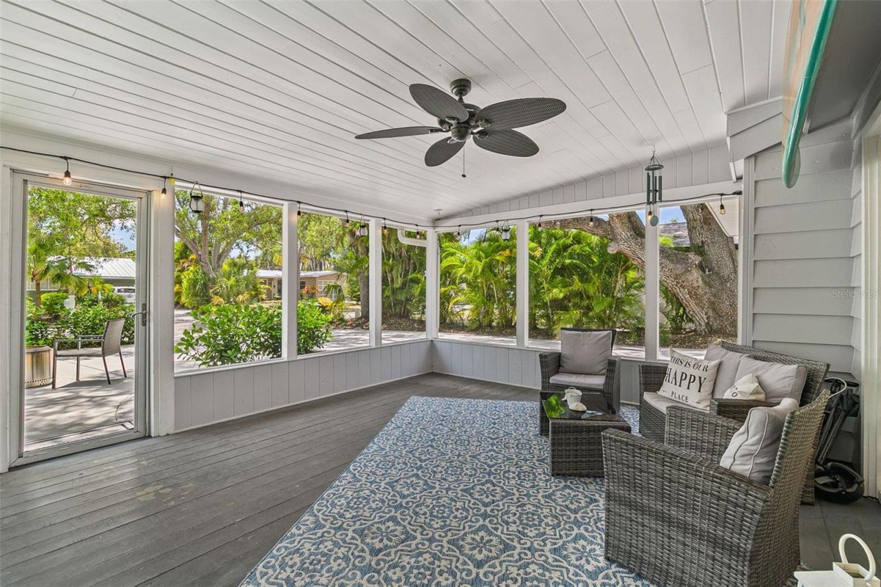 2215 Hibiscus Street, Sarasota, FL 34239 Photo