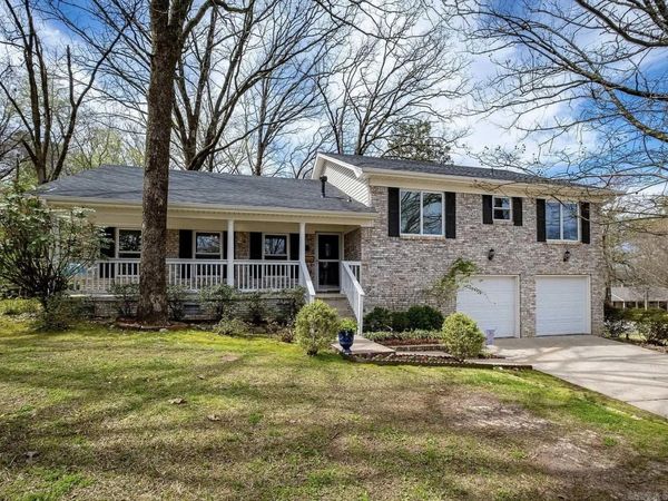 2 Highwood Drive, Little Rock, AR 72205