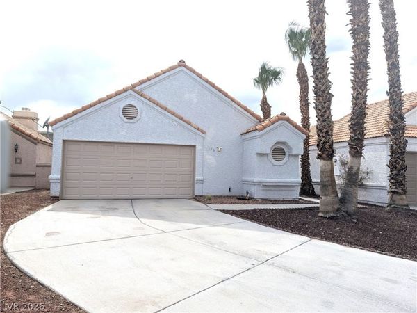 105 Dawn Isle Drive , Las Vegas, NV 89145