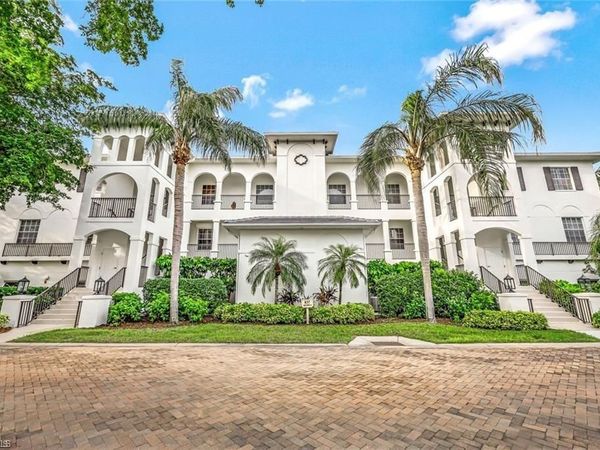 837 Sailaway LN , Unit 204, NAPLES, FL 34108