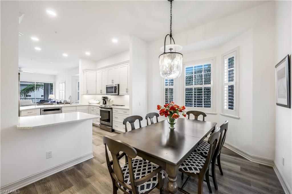 837 Sailaway Ln, Unit 204, Naples, FL 34108 Photo