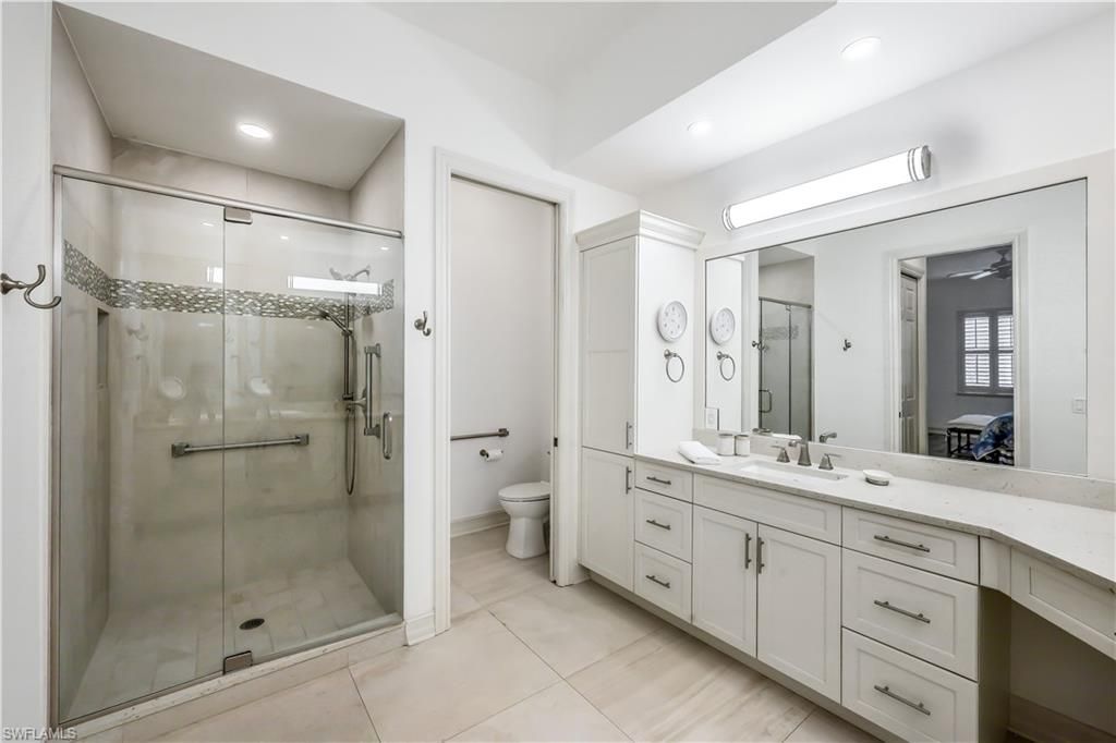 837 Sailaway Ln, Unit 204, Naples, FL 34108 Photo