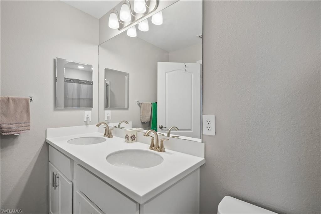 8944 Cascade Price Cir, North Fort Myers, FL 33917 Photo