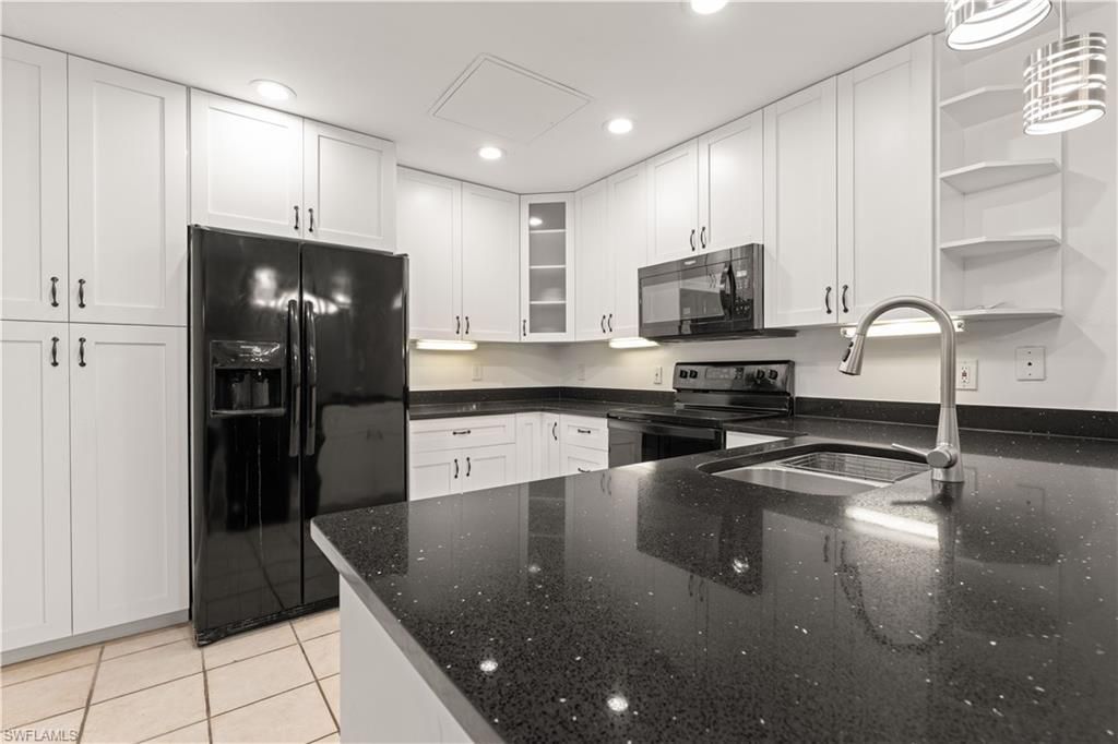 6414 Royal Woods Dr, Fort Myers, FL 33908 Photo