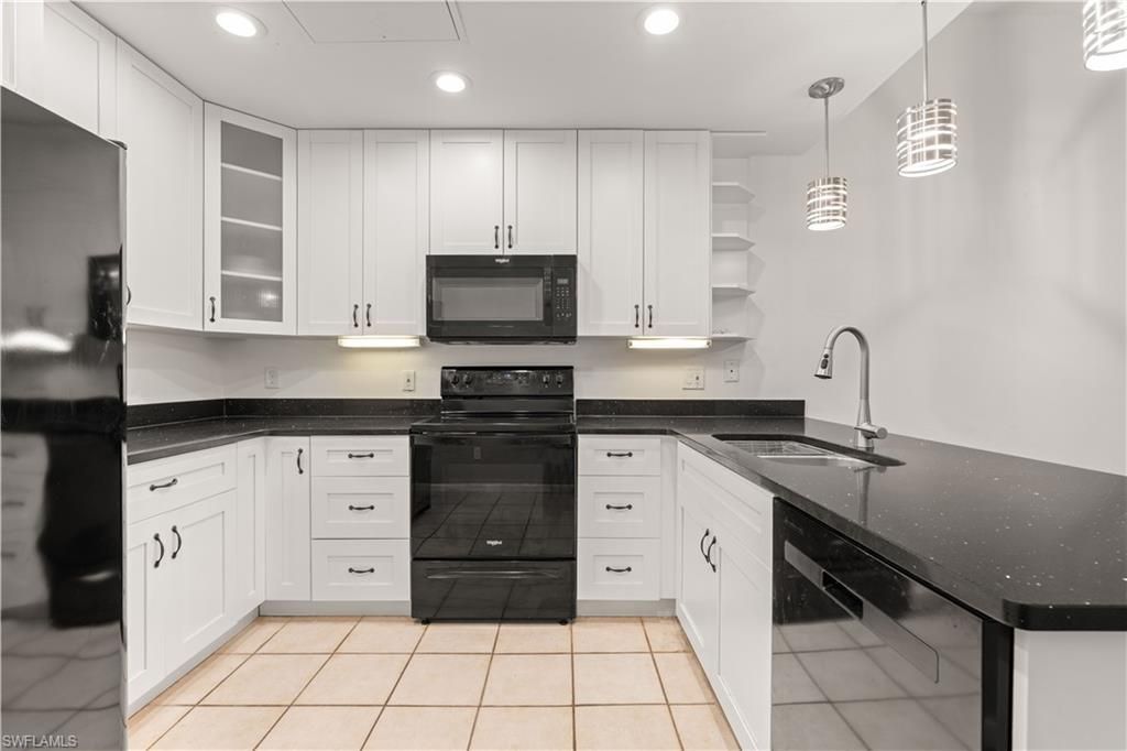 6414 Royal Woods Dr, Fort Myers, FL 33908 Photo