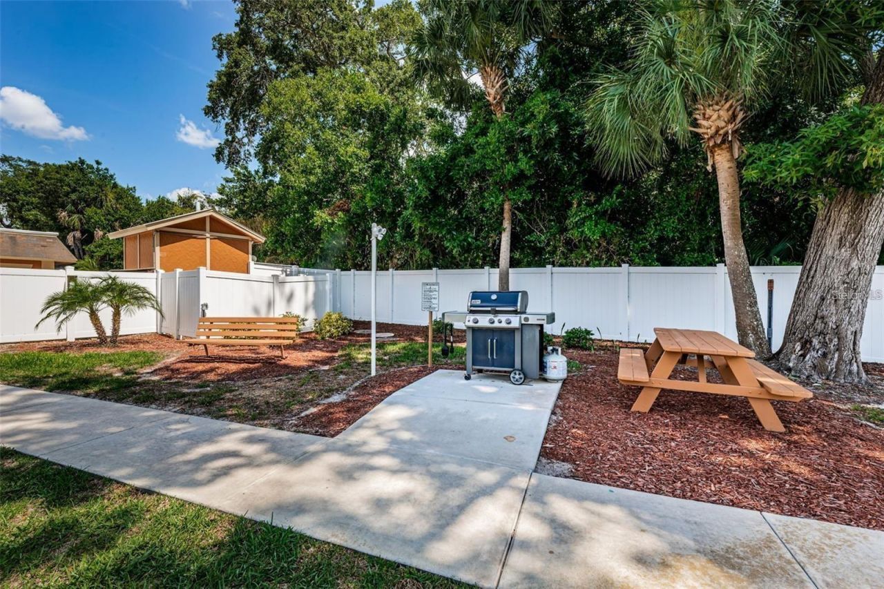 12760 Indian Rocks Road , Unit 1031, Largo, FL 33774 Photo
