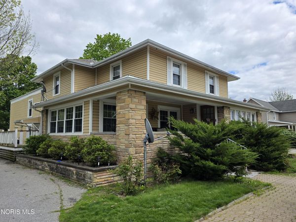 109 S High Street , Pandora, OH 45877