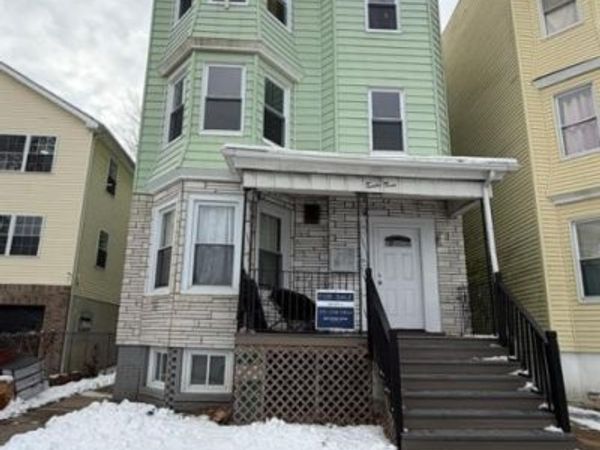 23 9th Ave, East Orange, NJ 07018
