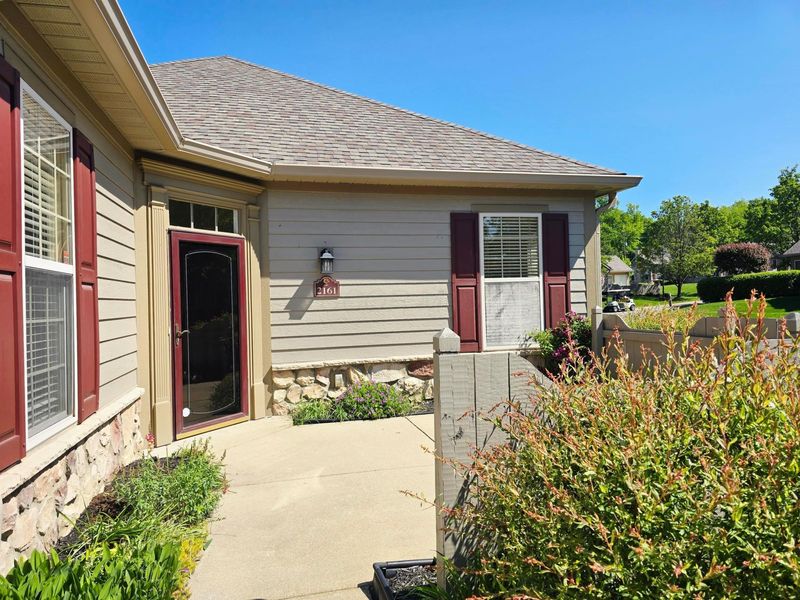 2161 William T Circle, Lancaster, OH 43130 Photo 3
