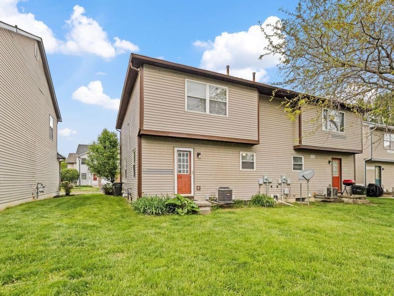 4848 Duke Philip Drive, Unit 25B, Hilliard, OH 43026 Photo 2