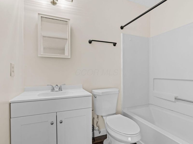 4848 Duke Philip Drive, Unit 25B, Hilliard, OH 43026 Photo 24