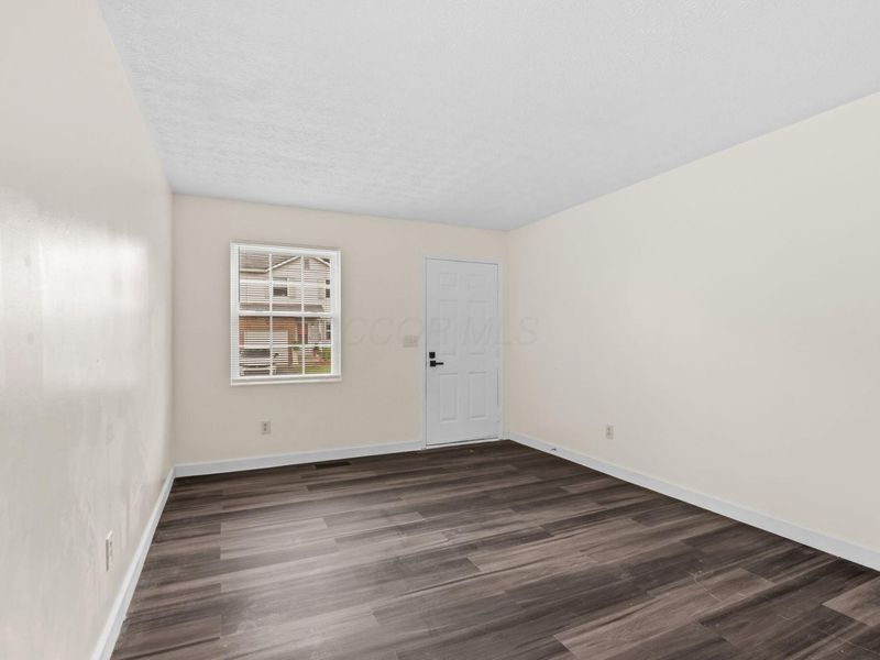 4848 Duke Philip Drive, Unit 25B, Hilliard, OH 43026 Photo 5
