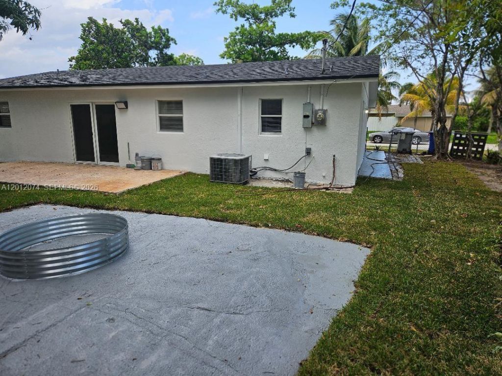 1941 NE 2nd Ter , Pompano Beach, FL 33060 Photo