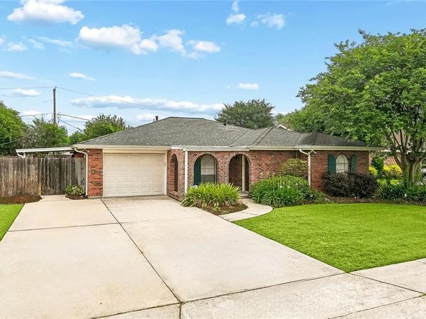 2649 VULCAN Street , Harvey, LA 70058