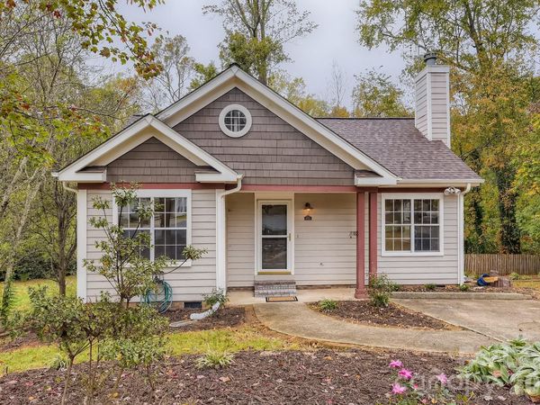431 Cedarcroft Drive, Mooresville, NC 28117