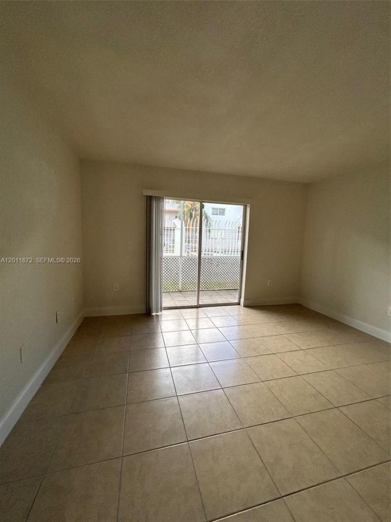 19825 SW 114th Ave, Unit 124-5, Miami, FL 33157 Photo