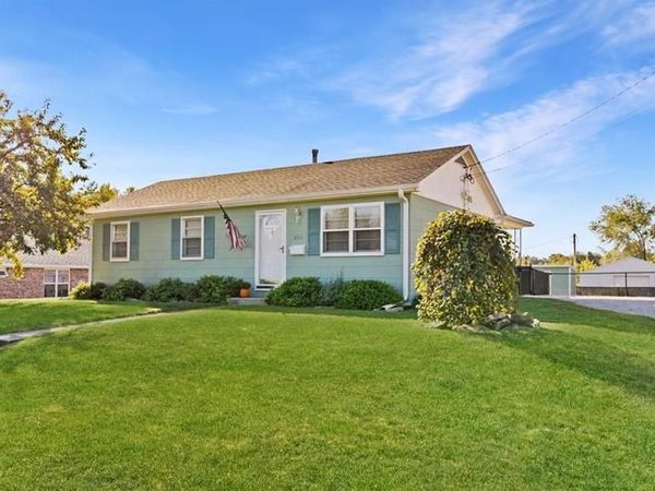 2311 Washington Street, Lexington, MO 64067