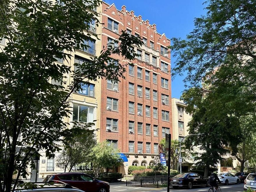 Main Photo