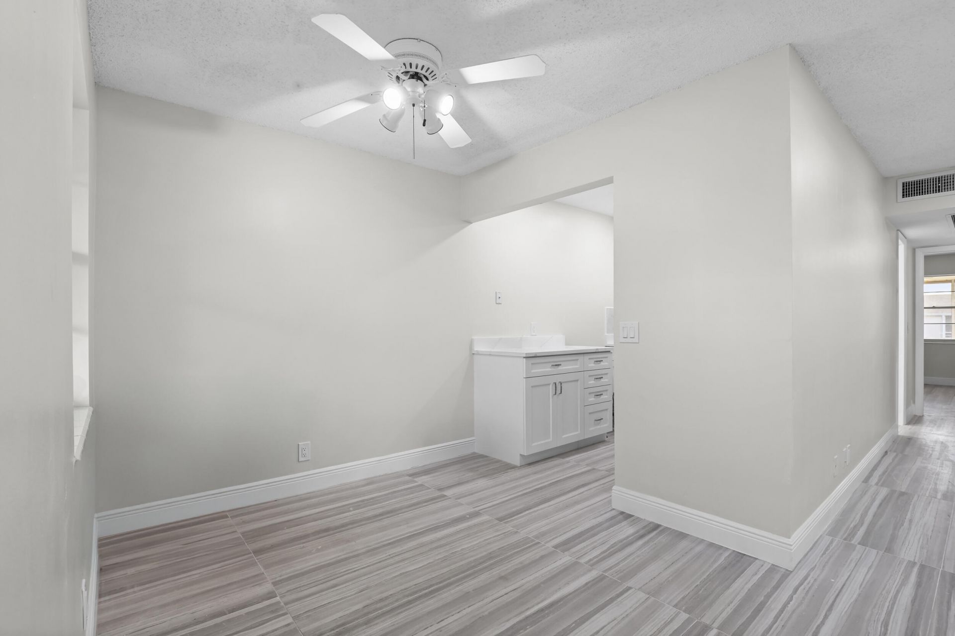 148 Hastings I, West Palm Beach, FL 33417 Photo
