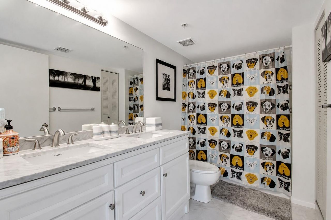 1000 Scotia Drive, Unit 204, Hypoluxo, FL 33462 Photo
