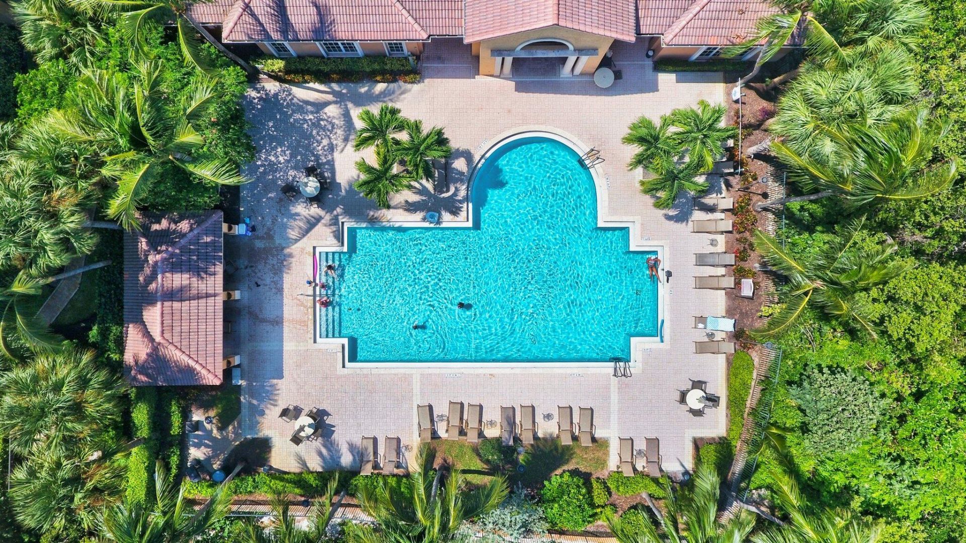 1000 Scotia Drive, Unit 204, Hypoluxo, FL 33462 Photo