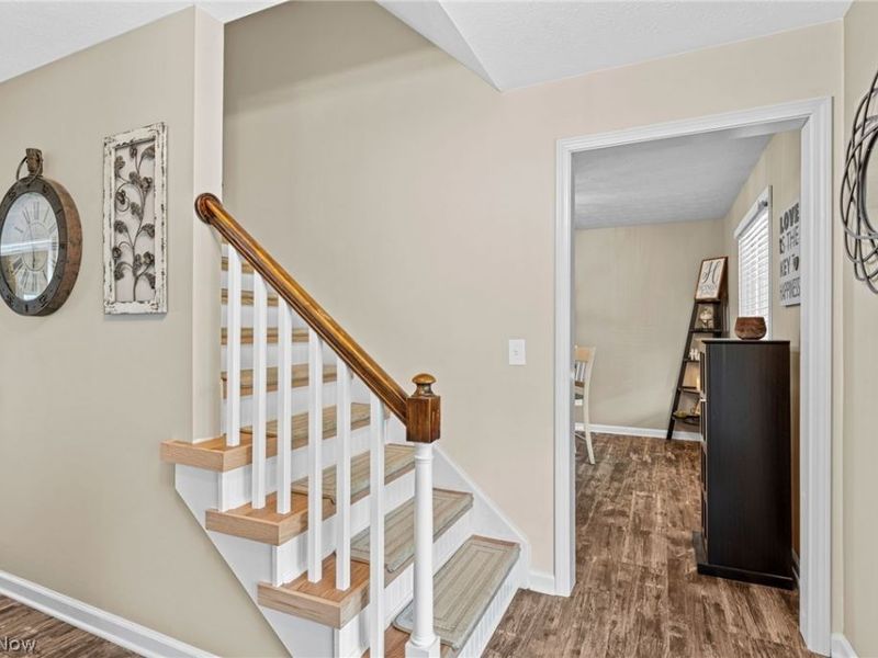 175 Crestview Drive , Elyria, OH 44035 Photo 23