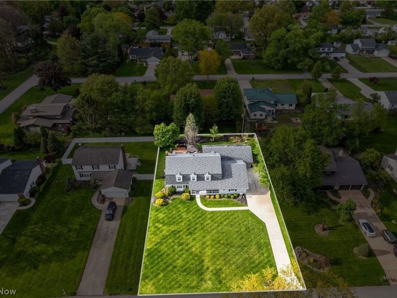 175 Crestview Drive , Elyria, OH 44035 Photo 6