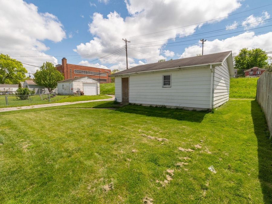 Property Image 28