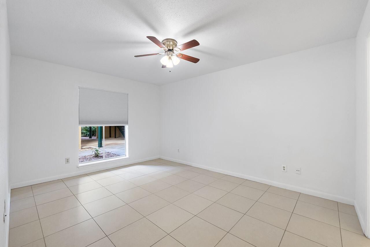 875 Riverside Drive, Coral Springs, FL 33071 Photo