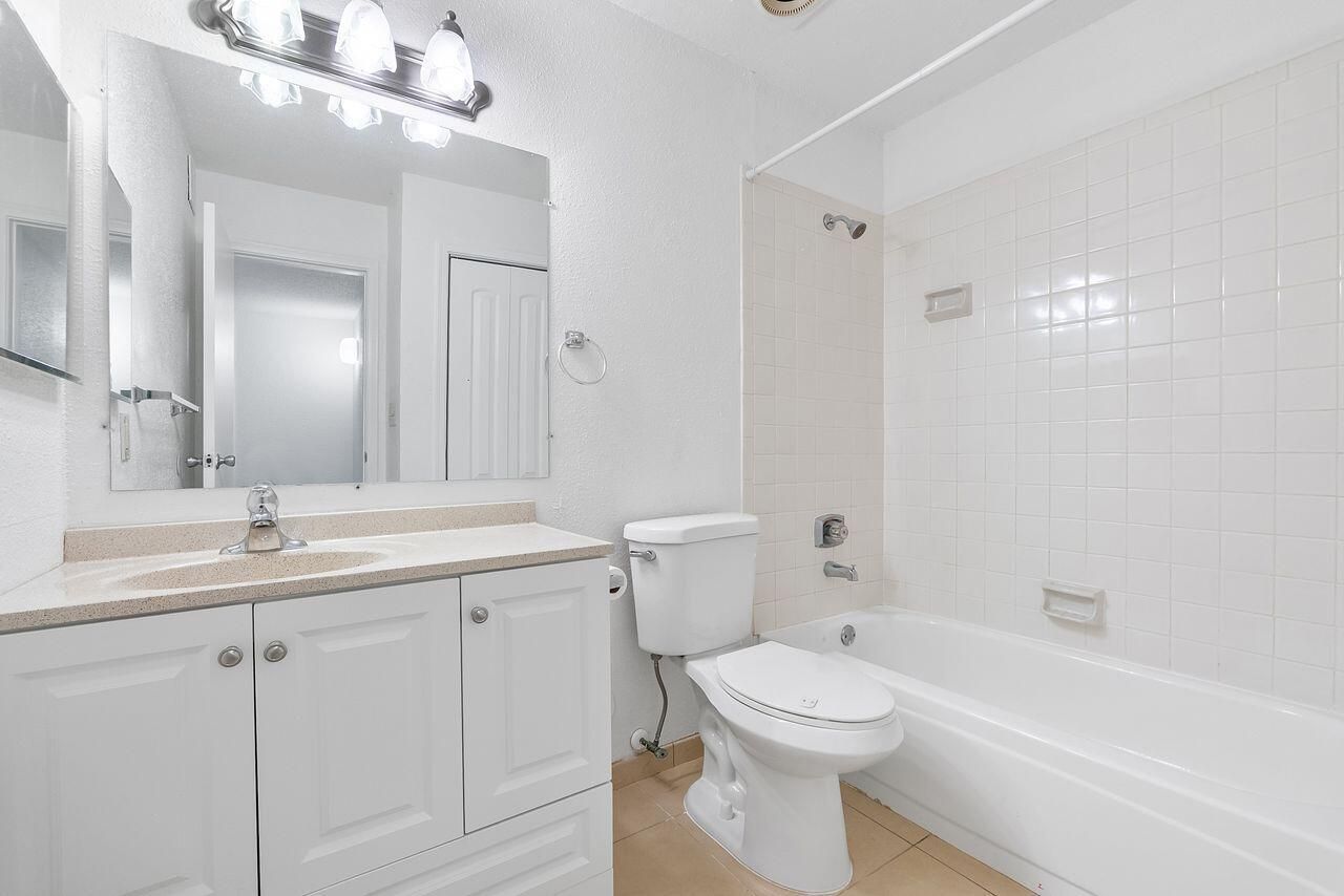 875 Riverside Drive, Coral Springs, FL 33071 Photo