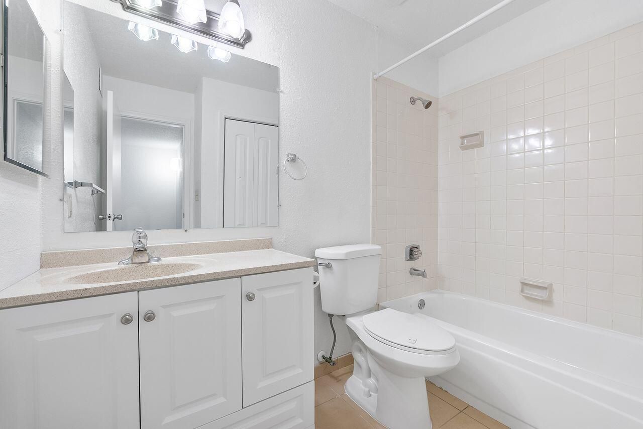 875 Riverside Drive, Coral Springs, FL 33071 Photo