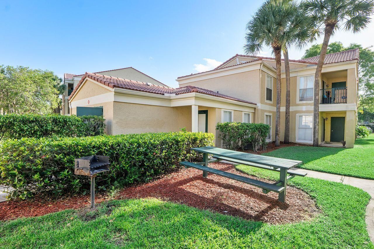 875 Riverside Drive, Coral Springs, FL 33071 Photo