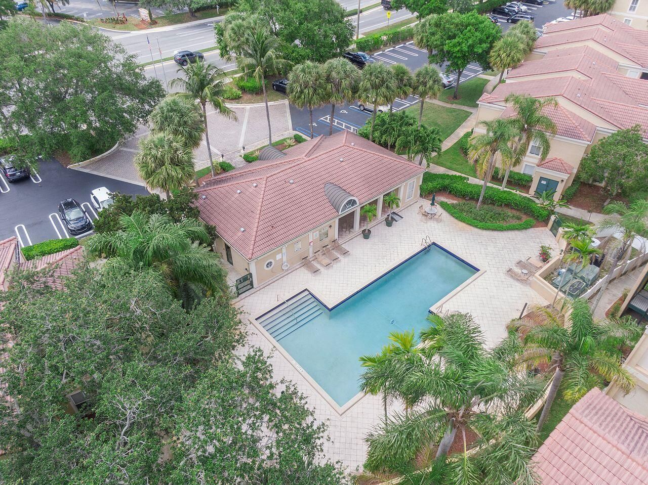 875 Riverside Drive, Coral Springs, FL 33071 Photo