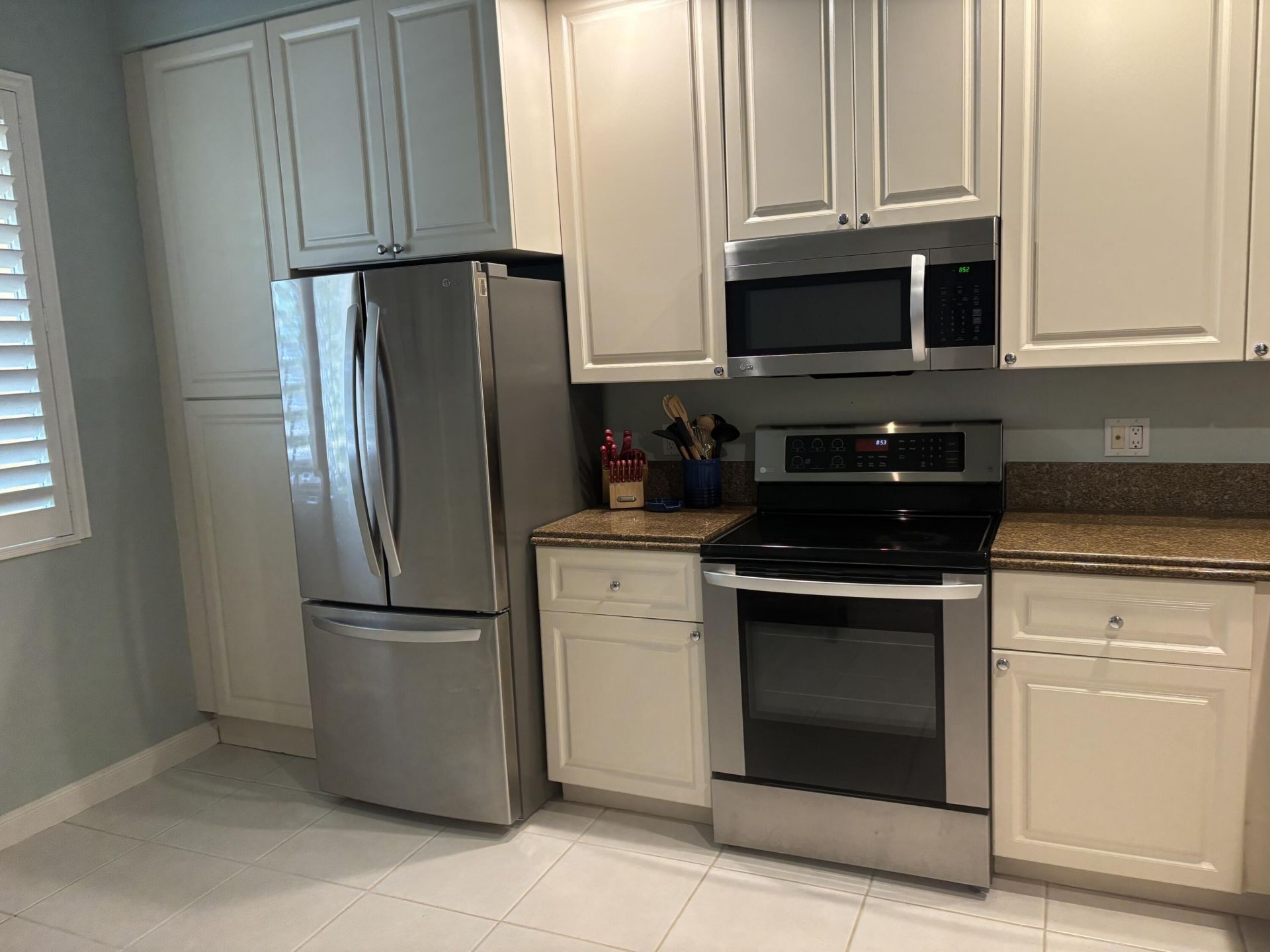 18 W Harbour Isle Drive W, Unit 102, Fort Pierce, FL 34949 Photo