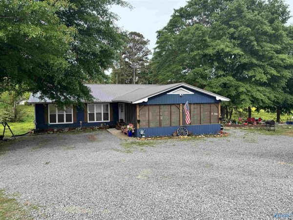 567 Liberty Drive, Arab, AL 35016