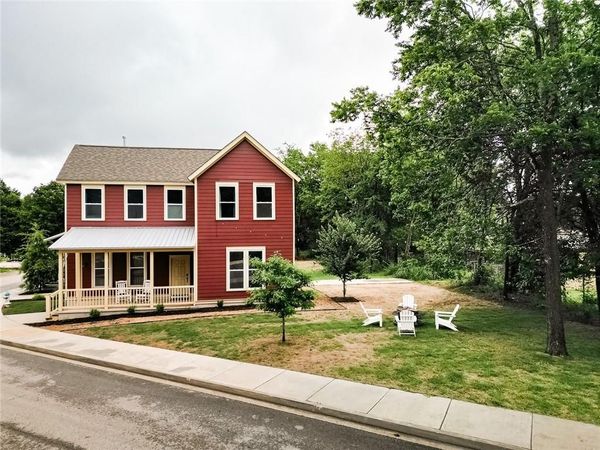 315 E 11th Street , Fayetteville, AR 72701